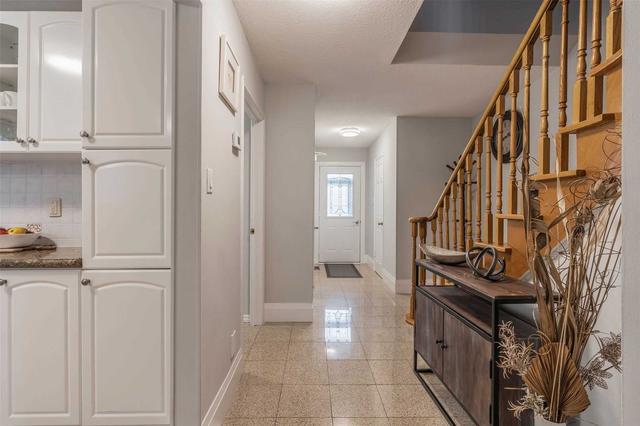 1599 Dewberry Cres, House detached with 4 bedrooms, 4 bathrooms and 3 parking in Mississauga ON | Image 26