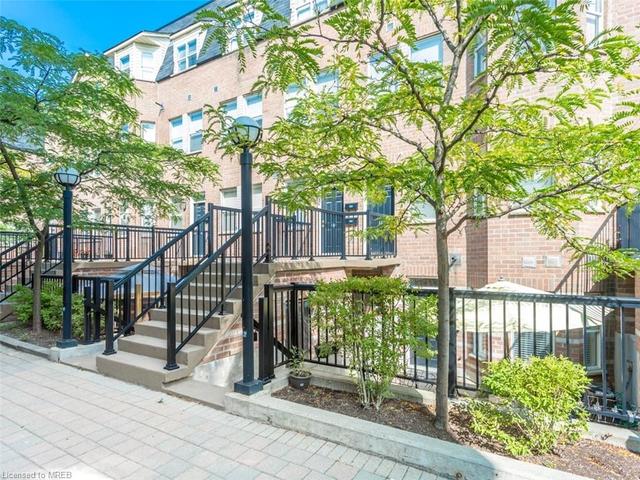 188 - 760 Lawrence Avenue W, House attached with 2 bedrooms, 1 bathrooms and null parking in Toronto ON | Image 2