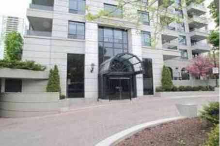 lph1 - 38 Avoca Ave, Condo with 3 bedrooms, 3 bathrooms and 2 parking in Toronto ON | Image 1