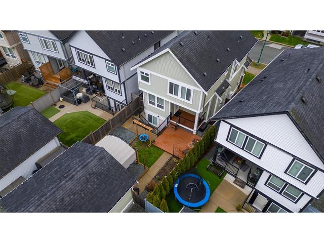 4400 Stephen Leacock Drive, House detached with 5 bedrooms, 4 bathrooms and 2 parking in Abbotsford BC | Image 39