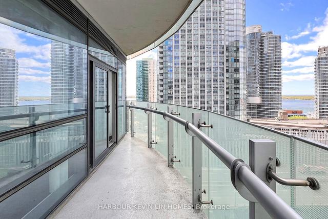 1205 - 14 York St, Condo with 2 bedrooms, 2 bathrooms and 1 parking in Toronto ON | Image 31
