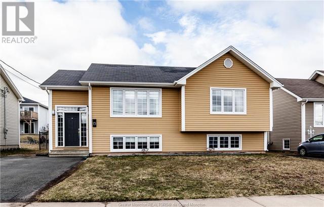 15 Monique, House detached with 4 bedrooms, 2 bathrooms and null parking in Moncton NB | Image 1