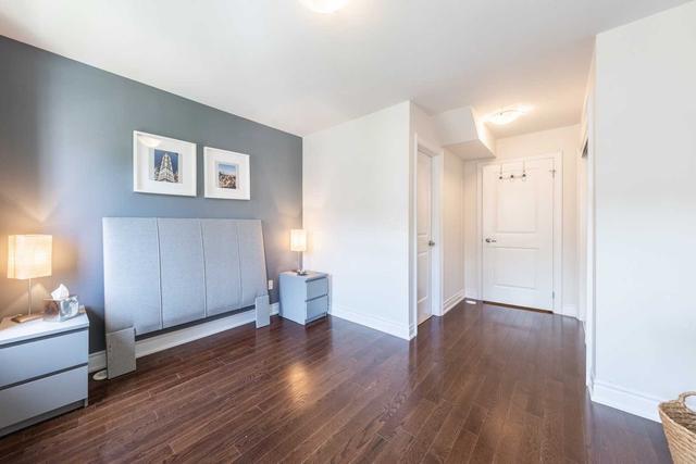 8 - 20 Hargrave Lane, Townhouse with 3 bedrooms, 3 bathrooms and 1 parking in Toronto ON | Image 26