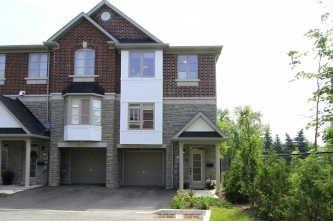 th 10 - 8441 Islington Ave, House attached with 3 bedrooms, 3 bathrooms and 1 parking in Vaughan ON | Image 1