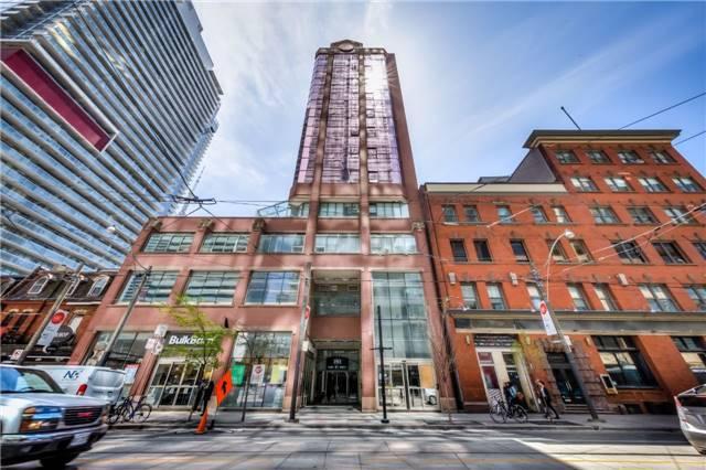 1002 - 393 King St W, Condo with 1 bedrooms, 1 bathrooms and null parking in Toronto ON | Image 9