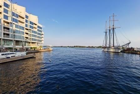 lph 10 - 410 Queens Quay West Blvd, Condo with 2 bedrooms, 2 bathrooms and 1 parking in Toronto ON | Image 20