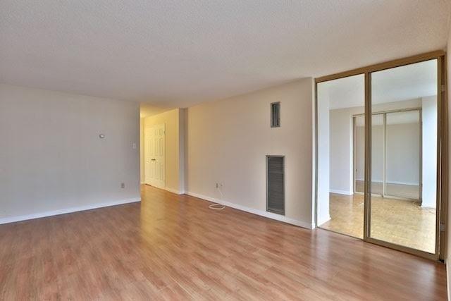405 - 131 Beecroft Rd, Condo with 2 bedrooms, 2 bathrooms and 2 parking in Toronto ON | Image 9