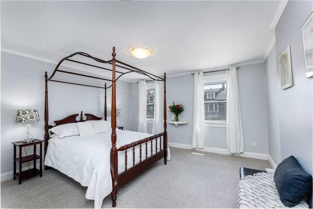 toronto - 1212 College St, House semidetached with 3 bedrooms, 2 bathrooms and 1 parking in Toronto ON | Image 3