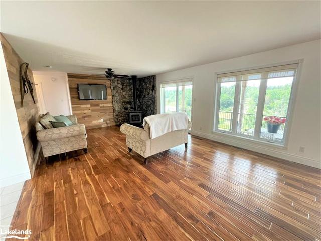 186 Riverview Drive, House detached with 3 bedrooms, 2 bathrooms and null parking in French River ON | Image 29
