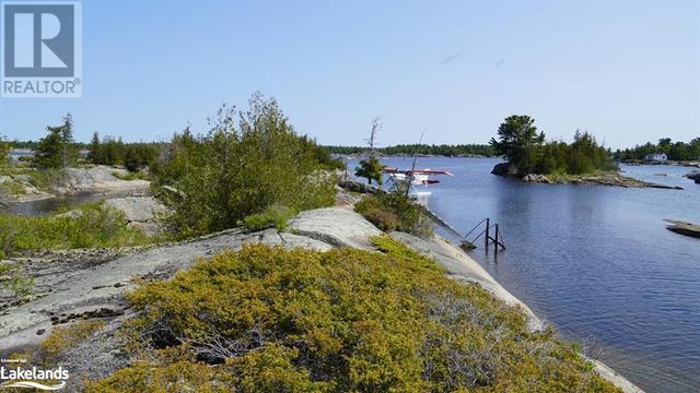 8680 - kg7960 Island, House detached with 4 bedrooms, 0 bathrooms and null parking in Killarney ON | Image 35