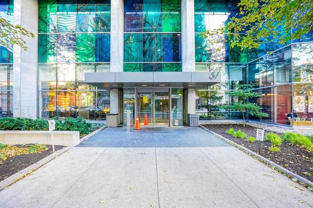 1308 - 37 Grosvenor St, Condo with 1 bedrooms, 1 bathrooms and 0 parking in Toronto ON | Image 12