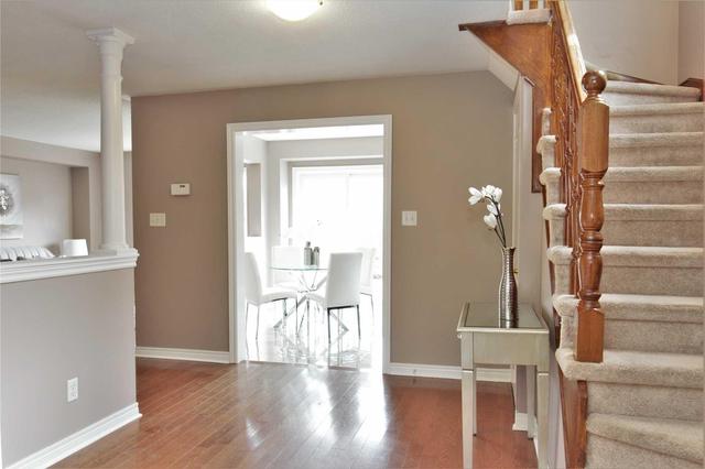 60 Harty Cres, House detached with 3 bedrooms, 4 bathrooms and 4 parking in Ajax ON | Image 4