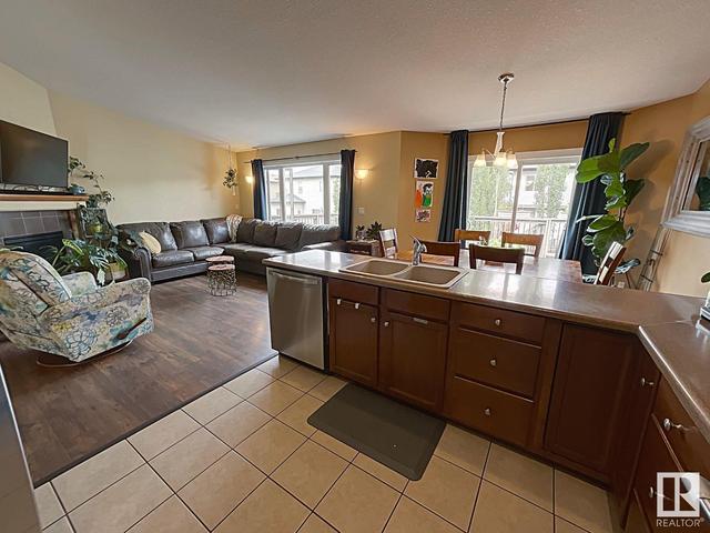 9406 83 Av, House detached with 4 bedrooms, 3 bathrooms and 4 parking in Morinville AB | Image 8