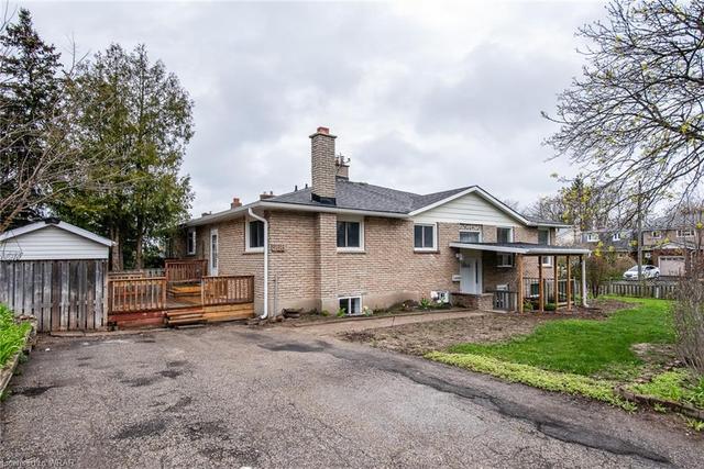 366 Westwood Drive, House semidetached with 3 bedrooms, 3 bathrooms and 3 parking in Kitchener ON | Image 49