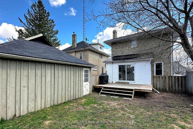 78 Wellington St, House detached with 3 bedrooms, 1 bathrooms and 3 parking in Kawartha Lakes ON | Image 27