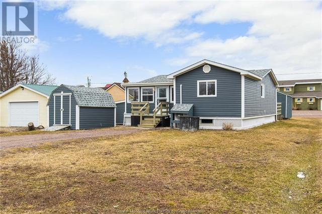 29 Sur L'ocean St, House detached with 2 bedrooms, 1 bathrooms and null parking in Beaubassin East NB | Image 34