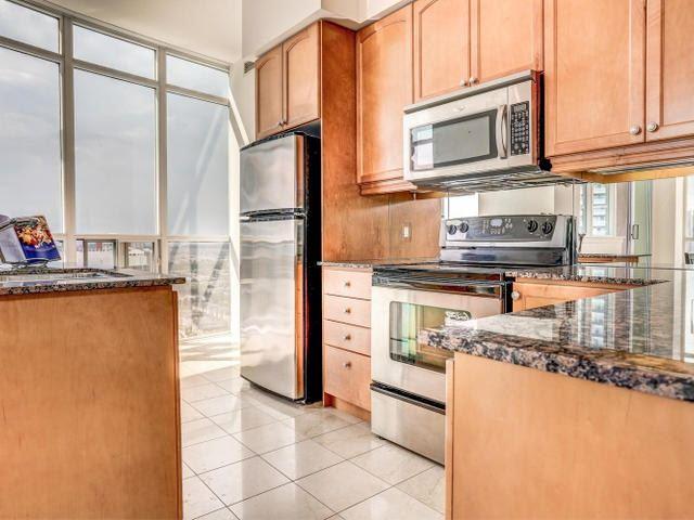 lph2606 - 90 Absolute Ave, Condo with 2 bedrooms, 2 bathrooms and 1 parking in Mississauga ON | Image 5