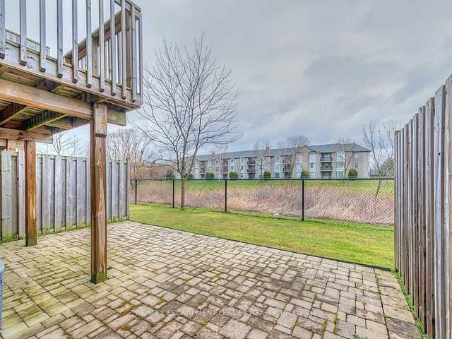 9 - 60 Cloverleaf Dr, Townhouse with 3 bedrooms, 3 bathrooms and 2 parking in Hamilton ON | Image 14