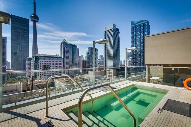 3102 - 126 Simcoe St, Condo with 1 bedrooms, 1 bathrooms and 0 parking in Toronto ON | Image 4