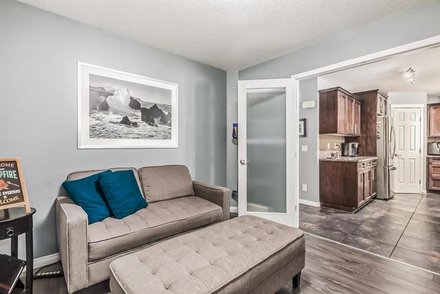 1085 Panamount Boulevard Nw, House detached with 4 bedrooms, 3 bathrooms and 4 parking in Calgary AB | Image 15