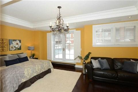 th-2 - 21 Burkebrook Pl, Townhouse with 3 bedrooms, 3 bathrooms and 2 parking in Toronto ON | Image 9