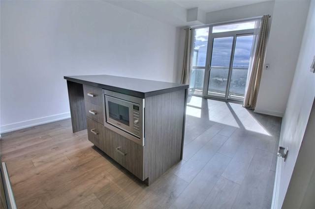 1408 - 501 St Clair Ave W, Condo with 1 bedrooms, 1 bathrooms and 1 parking in Toronto ON | Image 13