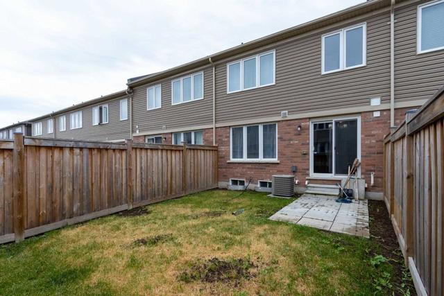 37 Tabaret Cres, House attached with 3 bedrooms, 3 bathrooms and 2 parking in Oshawa ON | Image 30