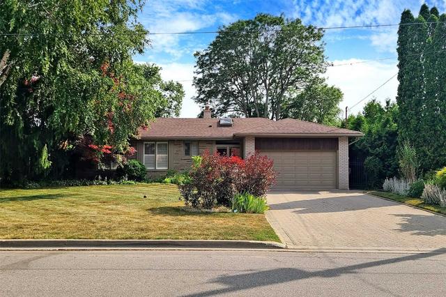103 Alamosa Dr, House detached with 4 bedrooms, 4 bathrooms and 8 parking in Toronto ON | Image 1