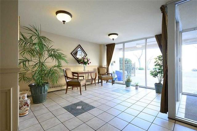 510 - 75 Glenburn Crt, Condo with 2 bedrooms, 1 bathrooms and 1 parking in Hamilton ON | Image 26