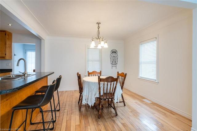 2642 Dundas Street, House detached with 3 bedrooms, 2 bathrooms and 17 parking in London ON | Image 27