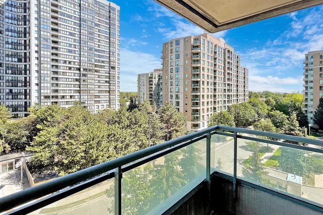 603 - 1 Pemberton Ave, Condo with 1 bedrooms, 1 bathrooms and 1 parking in Toronto ON | Image 32