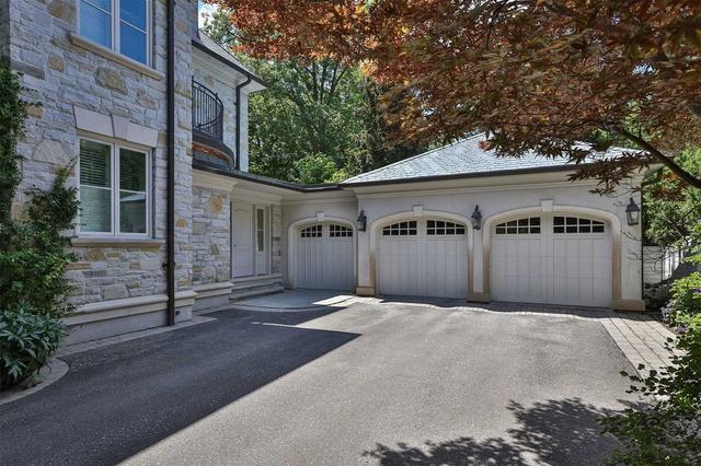 16 Hedgewood Rd, House detached with 5 bedrooms, 9 bathrooms and 16 parking in Toronto ON | Image 33