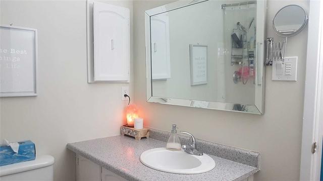 6 - 6699 Falconer Dr, Townhouse with 3 bedrooms, 2 bathrooms and 1 parking in Mississauga ON | Image 17