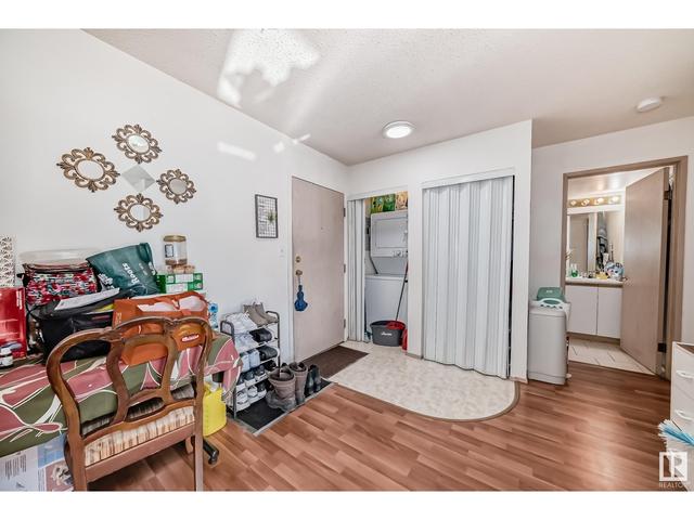 121 - 5065 31 Av Nw, Condo with 2 bedrooms, 2 bathrooms and null parking in Edmonton AB | Image 2