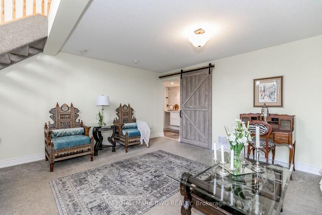 29 Irene Dr, House detached with 2 bedrooms, 2 bathrooms and 3 parking in Barrie ON | Image 11