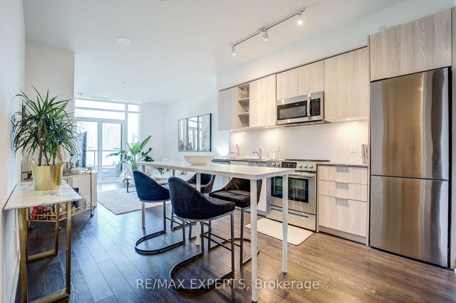 402 - 30 Ordnance St, Condo with 2 bedrooms, 2 bathrooms and 0 parking in Toronto ON | Image 34