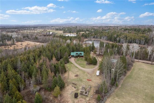 770 Lisk Road, House detached with 3 bedrooms, 2 bathrooms and 10 parking in Killaloe, Hagarty and Richards ON | Image 29