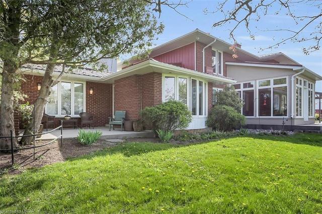 12801 Medway Road, House detached with 3 bedrooms, 3 bathrooms and 22 parking in Middlesex Centre ON | Image 17