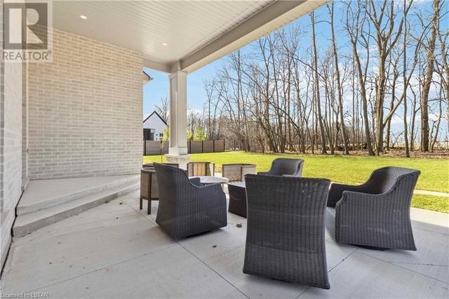 3845 Deer Trail, House detached with 3 bedrooms, 3 bathrooms and 11 parking in London ON | Image 5