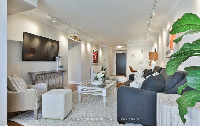 1706 - 30 Holly St, Condo with 2 bedrooms, 2 bathrooms and 1 parking in Toronto ON | Image 15