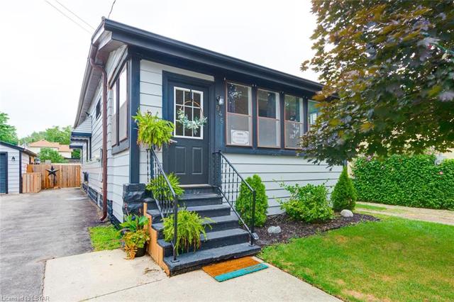 946 Lorne Avenue, House detached with 3 bedrooms, 1 bathrooms and 7 parking in London ON | Image 3
