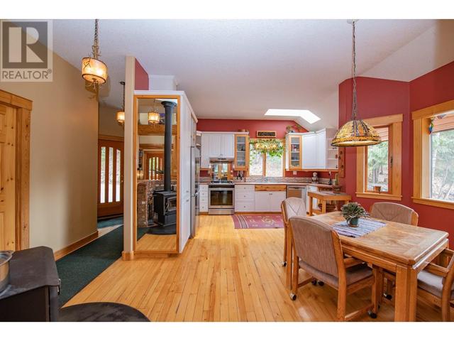1195 & 1153 Sugar Lake Road, House detached with 2 bedrooms, 2 bathrooms and 25 parking in North Okanagan E BC | Image 19