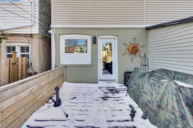 85 Bastedo Ave, House semidetached with 3 bedrooms, 2 bathrooms and 0 parking in Toronto ON | Image 14