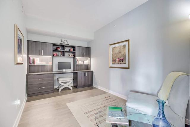 308 - 1960 Queen St E, Condo with 2 bedrooms, 2 bathrooms and 1 parking in Toronto ON | Image 6