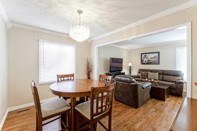46 Large Cres, House detached with 3 bedrooms, 3 bathrooms and 3 parking in Ajax ON | Image 37