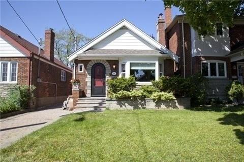 14 Wolverton Ave, House detached with 2 bedrooms, 1 bathrooms and 1 parking in Toronto ON | Image 2