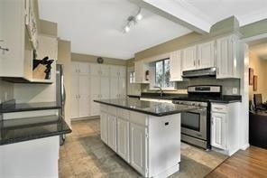 4382 Lakeshore Rd, House detached with 4 bedrooms, 3 bathrooms and 8 parking in Burlington ON | Image 7