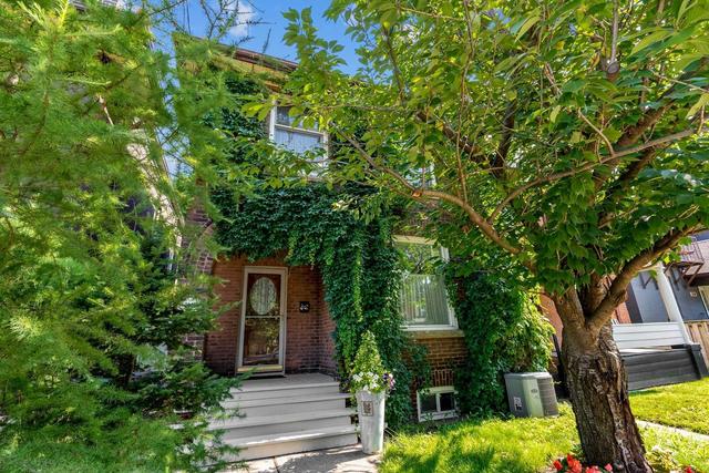 2145 Gerrard St E, House detached with 3 bedrooms, 3 bathrooms and 2 parking in Toronto ON | Image 25