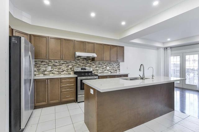 118 Livante Crt, House semidetached with 4 bedrooms, 4 bathrooms and 2 parking in Markham ON | Image 12