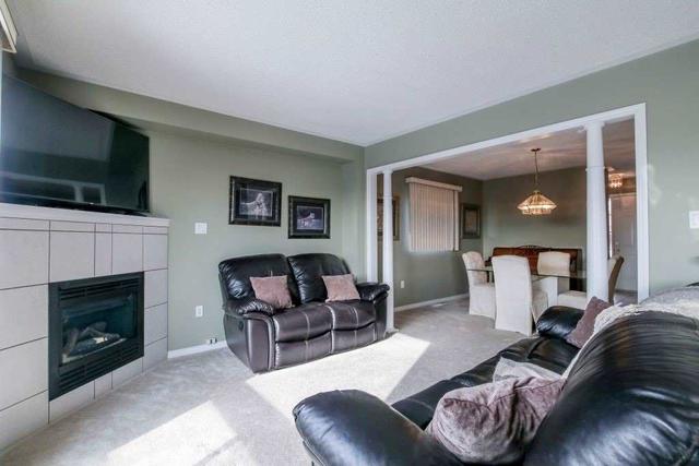 557 Blythwood Sq, House detached with 3 bedrooms, 3 bathrooms and 3 parking in Oshawa ON | Image 22